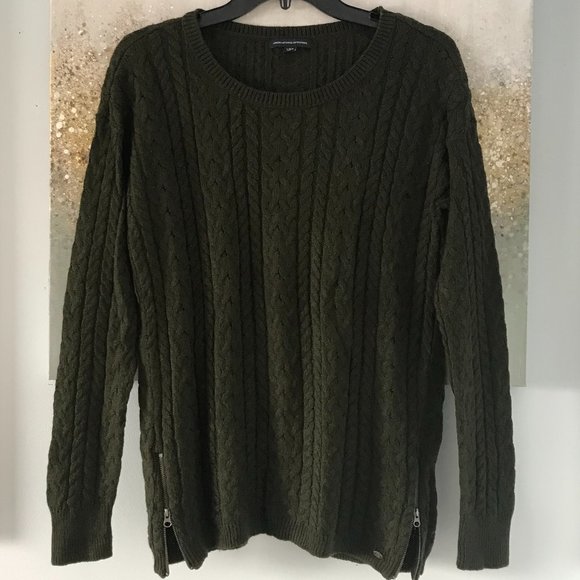 American Eagle Outfitters Sweaters - American Eagle Olive Green Zip Sweater (NWOT)